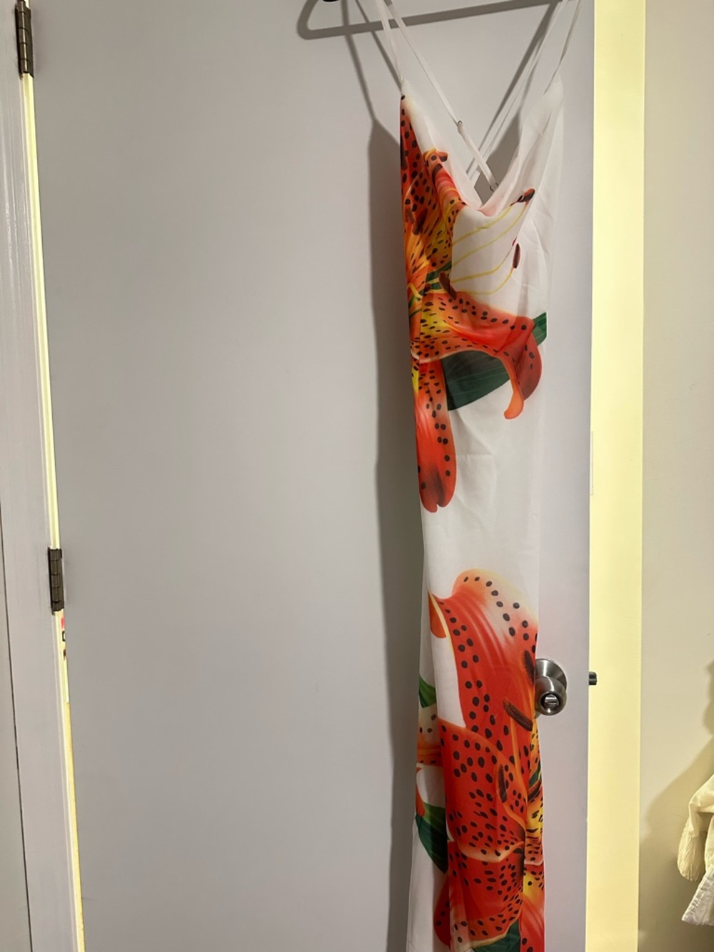 Runaway the Label - Bridgette Maxi Dress with Orange-Red Tiger Lily Print - Picture 5 of 5